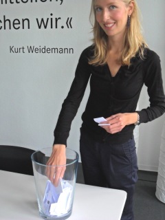 20101005_Verlosung_Twitter-Buch_Sympra_kl